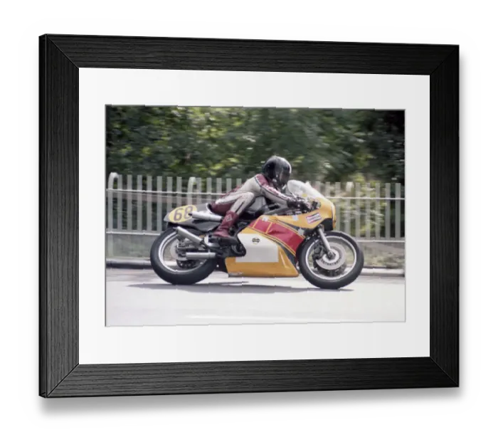 Framed Print : Steve Dowey (Yamaha) 1983 Senior Manx Grand Prix Framed Print : Steve Dowey (Yamaha) 1983 Senior Manx Grand Prix