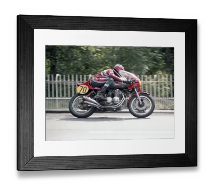Framed Print : David Sinclair (Honda) 1983 Senior Manx Grand Prix Framed Print : David Sinclair (Honda) 1983 Senior Manx Grand Prix