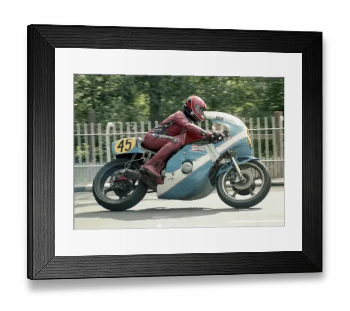 Framed Print : Bob Wright (Kawasaki) 1983 Senior Manx Grand Prix Framed Print : Bob Wright (Kawasaki) 1983 Senior Manx Grand Prix