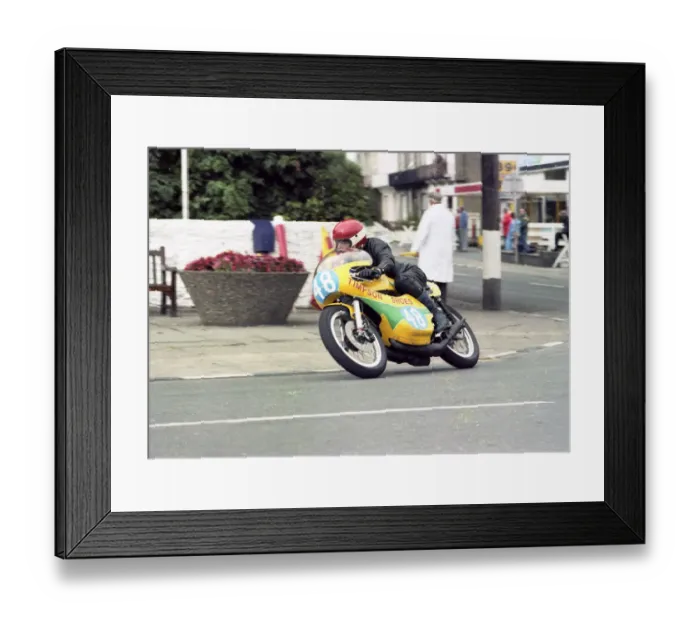 Framed Print : Bob Taylor (Yamaha) 1982 Junior Manx Grand Prix Framed Print : Bob Taylor (Yamaha) 1982 Junior Manx Grand Prix