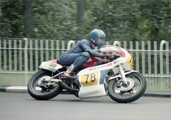 Dave Sharratt (Yamaha) 1983 Senior Manx Grand Prix