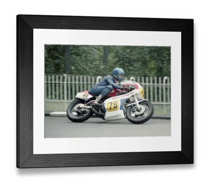 Framed Print : Dave Sharratt (Yamaha) 1983 Senior Manx Grand Prix Framed Print : Dave Sharratt (Yamaha) 1983 Senior Manx Grand Prix