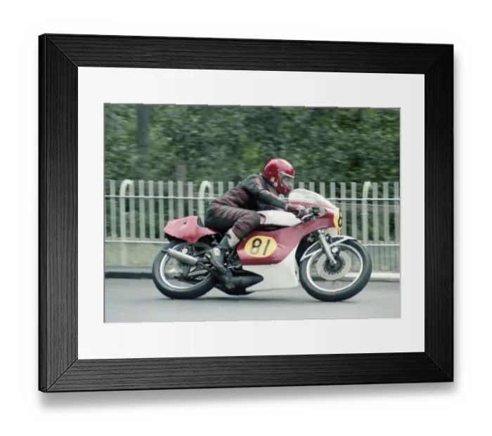 Framed Print : Geoff Greenham (Yamaha) 1983 Senior Manx Grand Prix Framed Print : Geoff Greenham (Yamaha) 1983 Senior Manx Grand Prix