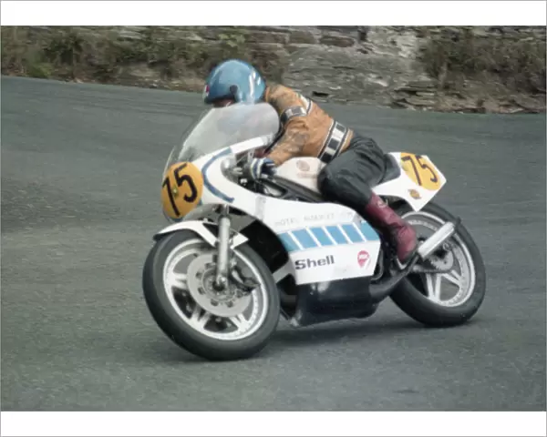 Tony Mellish (Spondon Yamaha) 1986 Senior Manx Grand Prix
