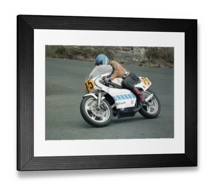 Framed Print : Tony Mellish (Spondon Yamaha) 1986 Senior Manx Grand Prix Framed Print : Tony Mellish (Spondon Yamaha) 1986 Senior Manx Grand Prix