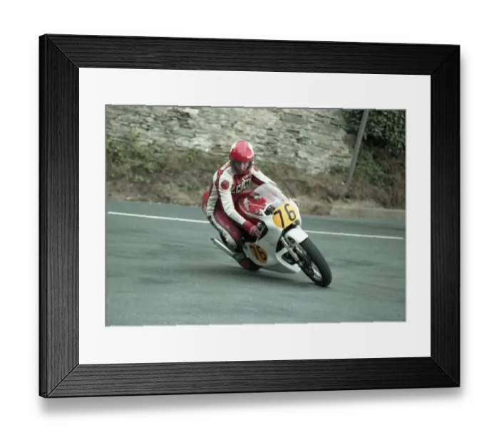 Framed Print : Tony Goodwin (Yamaha) 1984 Senior Manx Grand Prix Framed Print : Tony Goodwin (Yamaha) 1984 Senior Manx Grand Prix