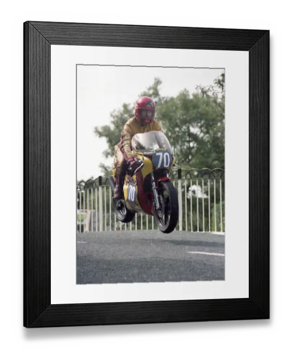 Framed Print : Ray Evans (Yamaha) 1983 Junior Manx Grand Prix Framed Print : Ray Evans (Yamaha) 1983 Junior Manx Grand Prix