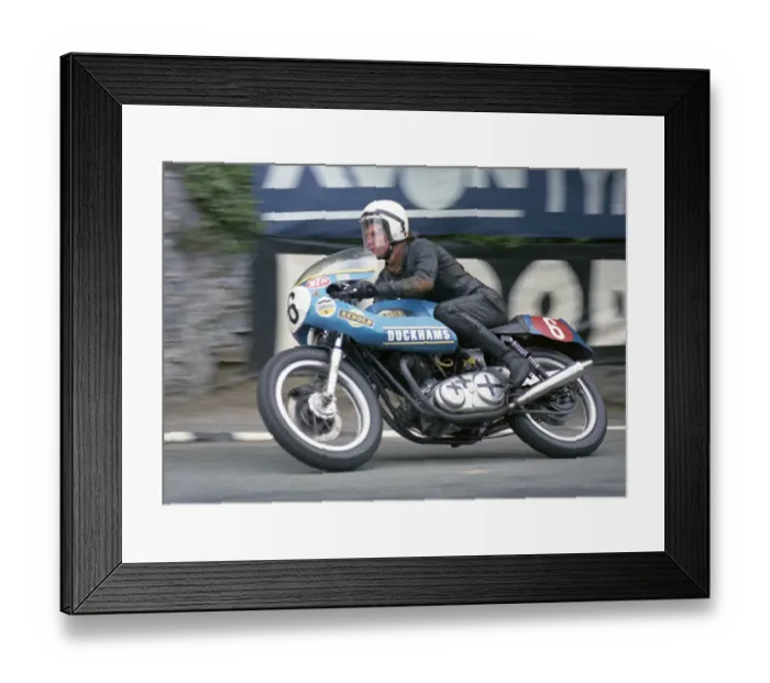 Framed Print : Walter Baxter (Norton) 1973 Production TT Framed Print : Walter Baxter (Norton) 1973 Production TT