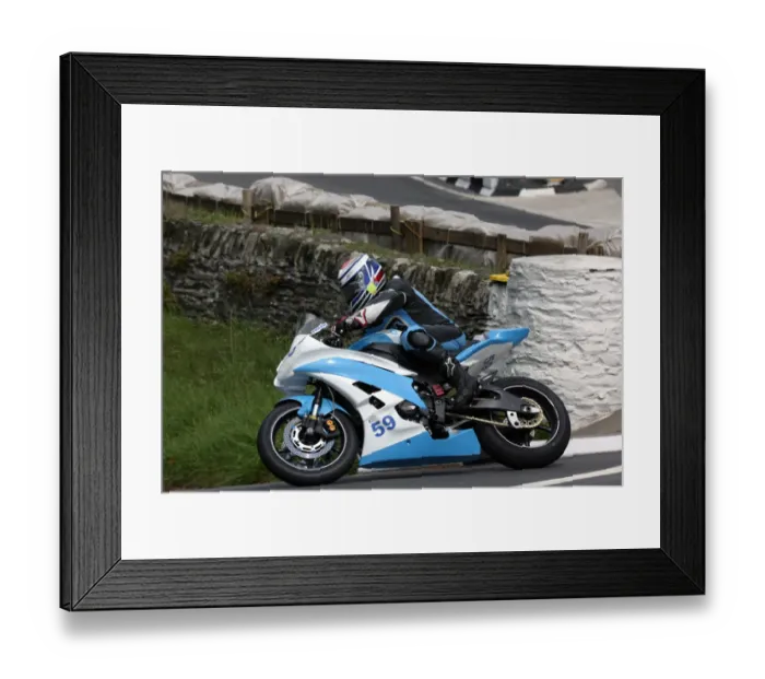 Framed Print : Gary May (Yamaha) 2010 Supersport TT Framed Print : Gary May (Yamaha) 2010 Supersport TT