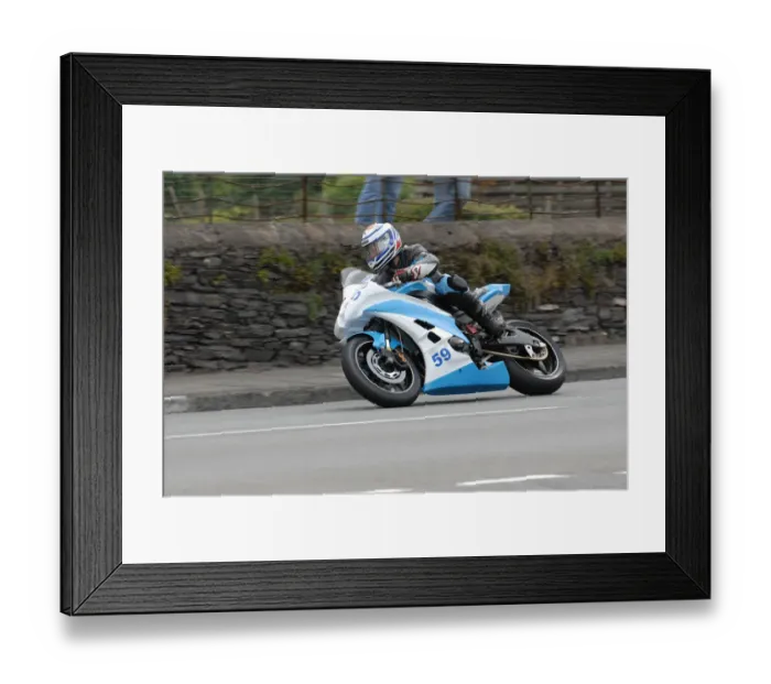 Framed Print : Gary May (Yamaha) 2010 Supersport TT Framed Print : Gary May (Yamaha) 2010 Supersport TT