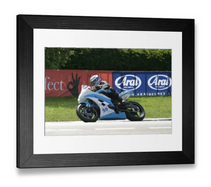 Framed Print : Gary May (Yamaha) 2010 Supersport TT Framed Print : Gary May (Yamaha) 2010 Supersport TT