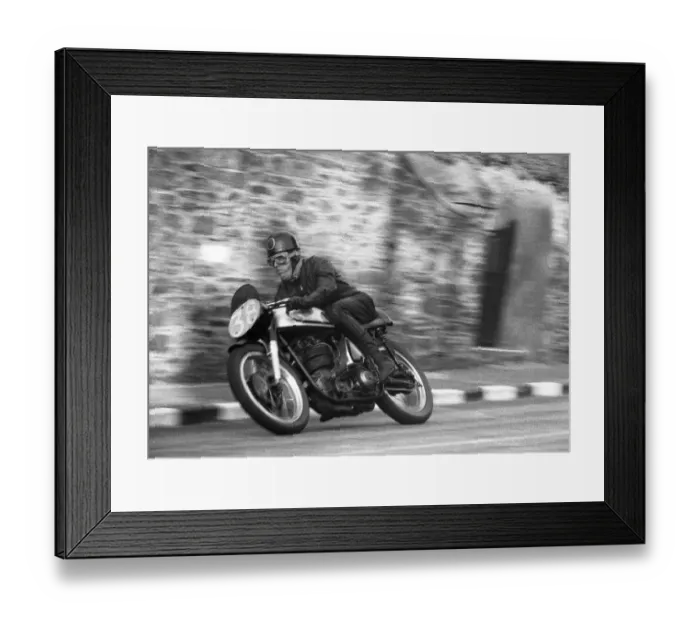 Framed Print : Edward Whiteside (Norton) 1959 Junior Manx Grand Prix Framed Print : Edward Whiteside (Norton) 1959 Junior Manx Grand Prix