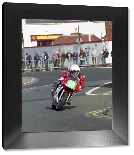Dafydd Owen (Yamaha) 2000 Ultra Lightweight Manx Grand Prix