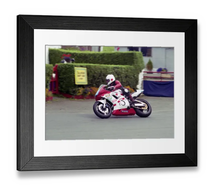 Framed Print : Dafydd Owen (Yamaha) 2000 Junior Manx Grand Prix Framed Print : Dafydd Owen (Yamaha) 2000 Junior Manx Grand Prix