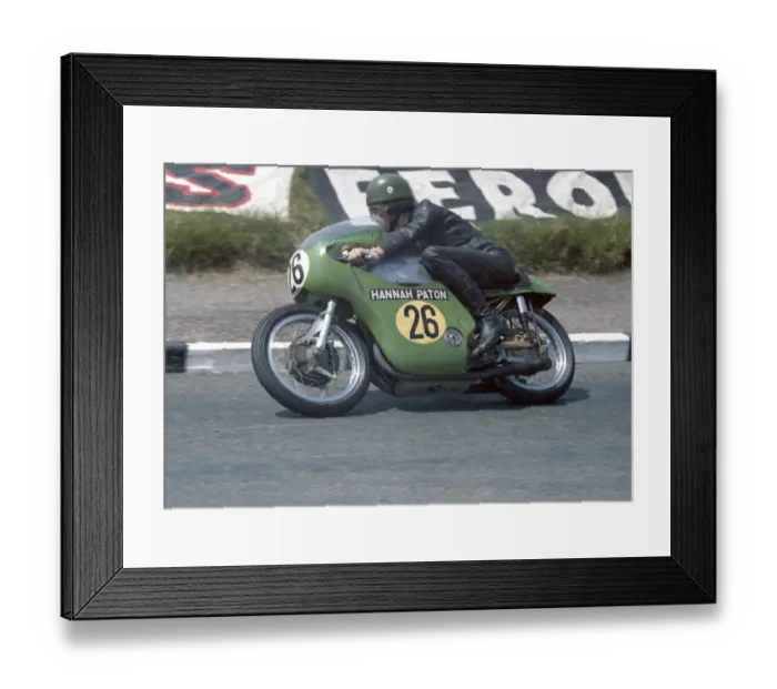 Framed Print : Fred Stevens (Hannah Paton) 1967 Senior TT Framed Print : Fred Stevens (Hannah Paton) 1967 Senior TT