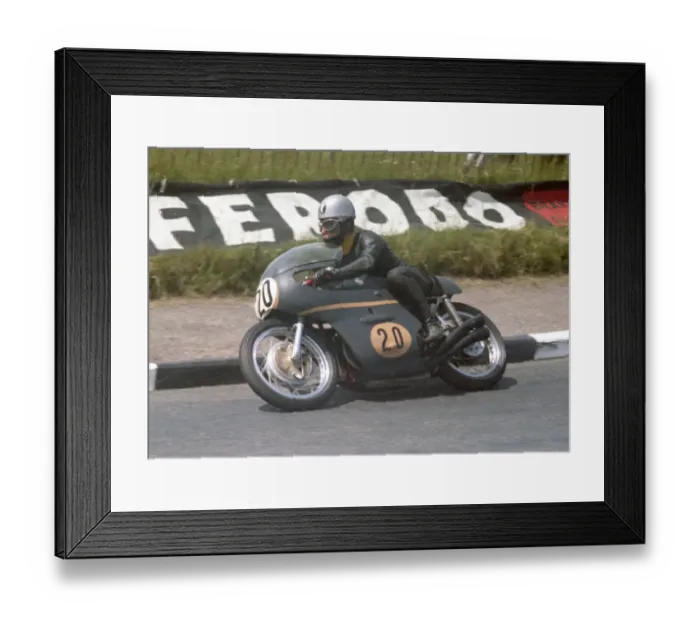 Framed Print : Renzo Pasolini (Benelli) 1967 Senior TT Framed Print : Renzo Pasolini (Benelli) 1967 Senior TT