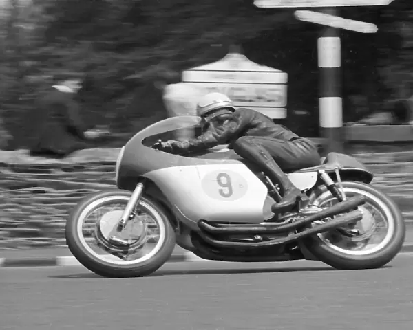 Mike Hailwood (MV) 1962 Senior TT
