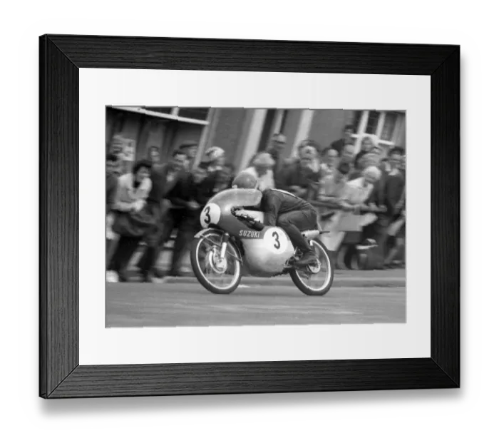 Framed Print : Hugh Anderson (Suzuki) 1964 50cc TT Framed Print : Hugh Anderson (Suzuki) 1964 50cc TT