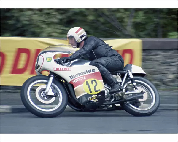 Mick Attenborough (Norton) 1974 Senior Manx Grand Prix