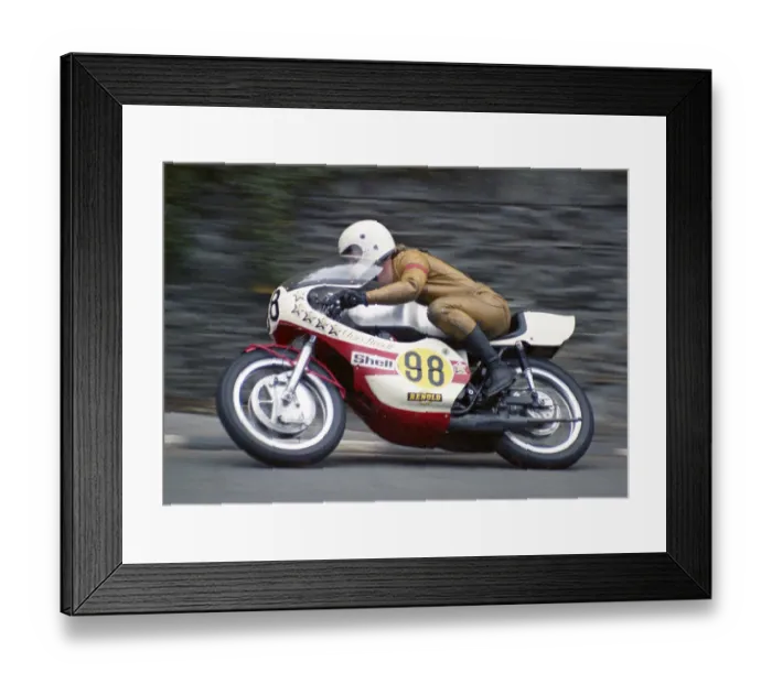 Framed Print : Chris Revett (Revett Yamaha) 1974 Senior Manx Grand Prix Framed Print : Chris Revett (Revett Yamaha) 1974 Senior Manx Grand Prix