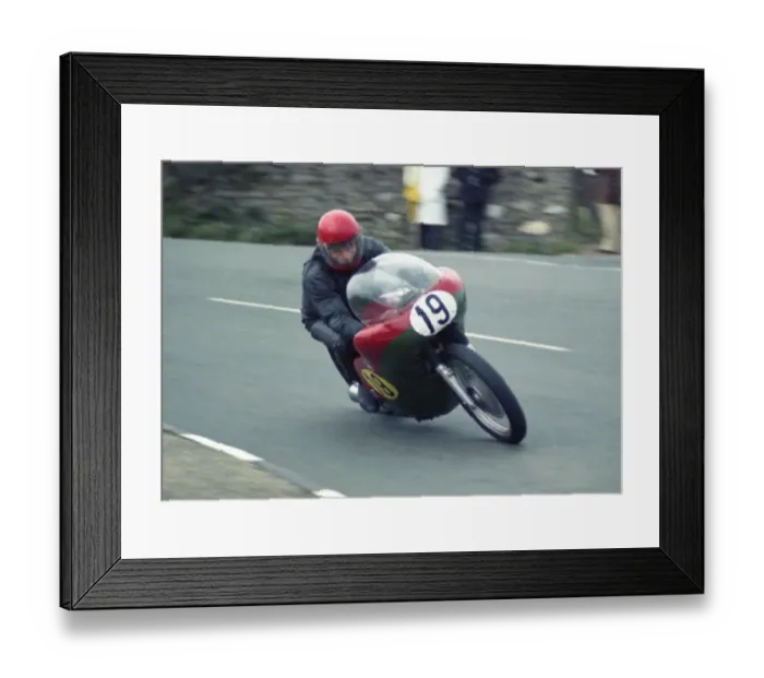 Framed Print : Dave Bevan (Matchless) 1974 Senior Manx Grand Prix Framed Print : Dave Bevan (Matchless) 1974 Senior Manx Grand Prix