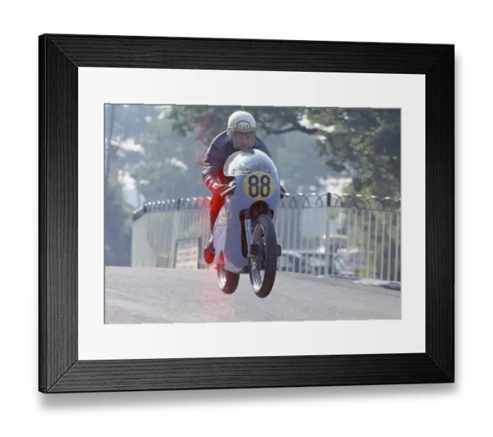Framed Print : Joe Thornton (Mularney spl) 1972 Senior Manx Grand Prix