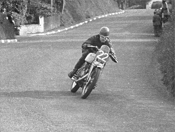 John Maloney (Vincent) 1952 Senior TT