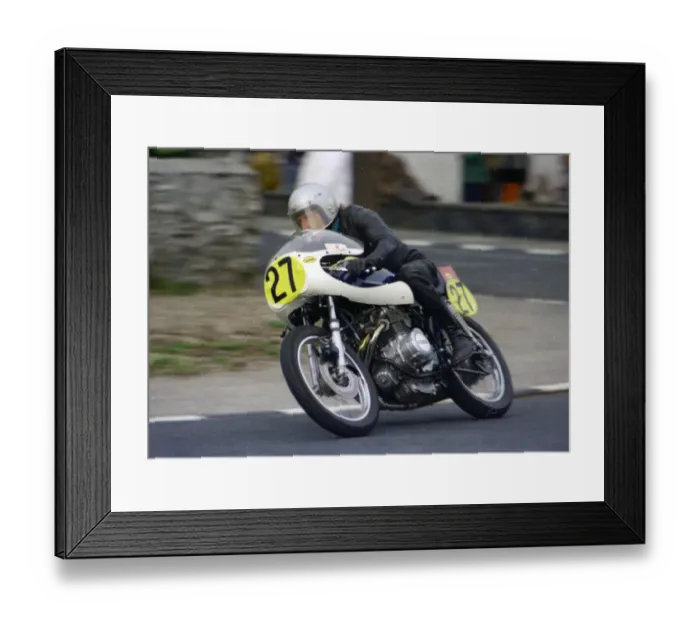Framed Print : Brian Cammack (Honda) 1976 Senior Manx Grand Prix Framed Print : Brian Cammack (Honda) 1976 Senior Manx Grand Prix