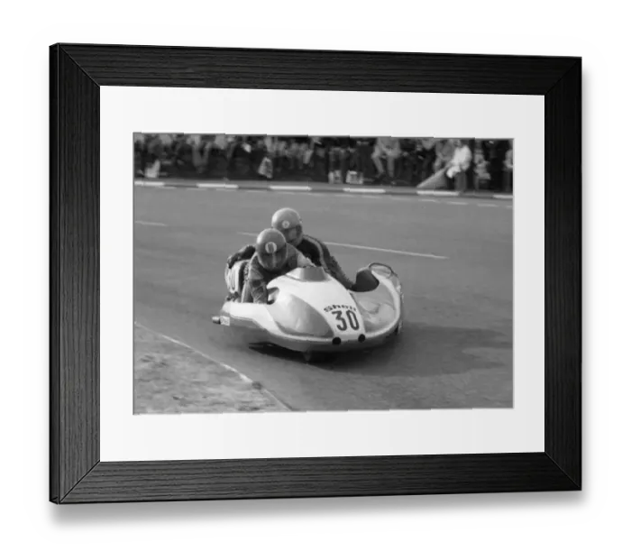 Framed Print : Pete Coney & Colin Stockdale (GIB Yamaha) 1980 Sidecar TT Framed Print : Pete Coney & Colin Stockdale (GIB Yamaha) 1980 Sidecar TT