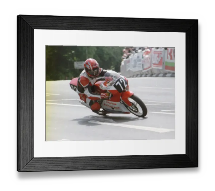 Framed Print : Ray Hanna (Yamaha) 1994 Ultra Lightweight TT Framed Print : Ray Hanna (Yamaha) 1994 Ultra Lightweight TT