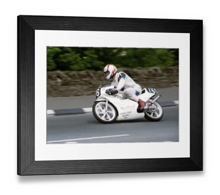 Framed Print : Mike Dunn (Honda RS) 1994 Ultra Lightweight TT Framed Print : Mike Dunn (Honda RS) 1994 Ultra Lightweight TT