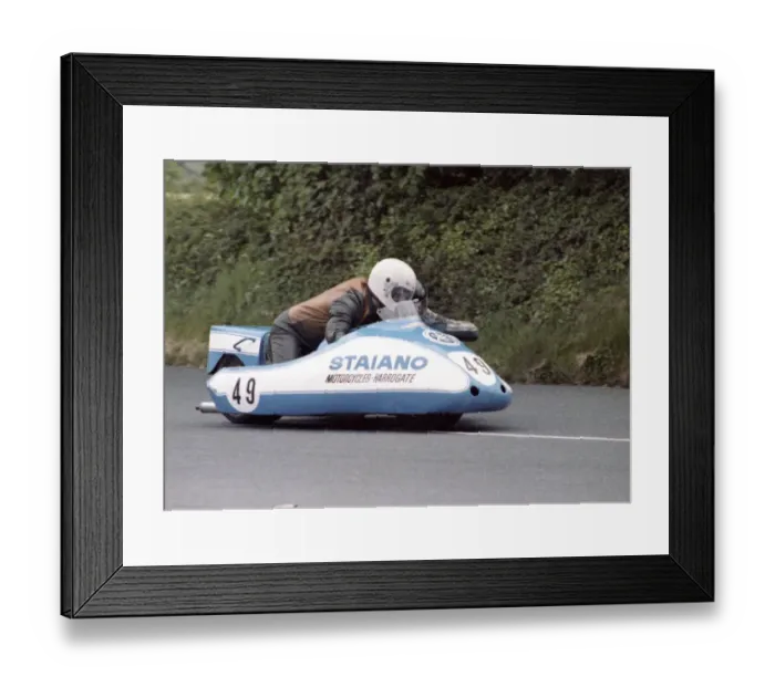 Framed Print : Michael Staiano & Peter Willis (Windle Yamaha) 1983 Sidecar TT Framed Print : Michael Staiano & Peter Willis (Windle Yamaha) 1983 Sidecar TT