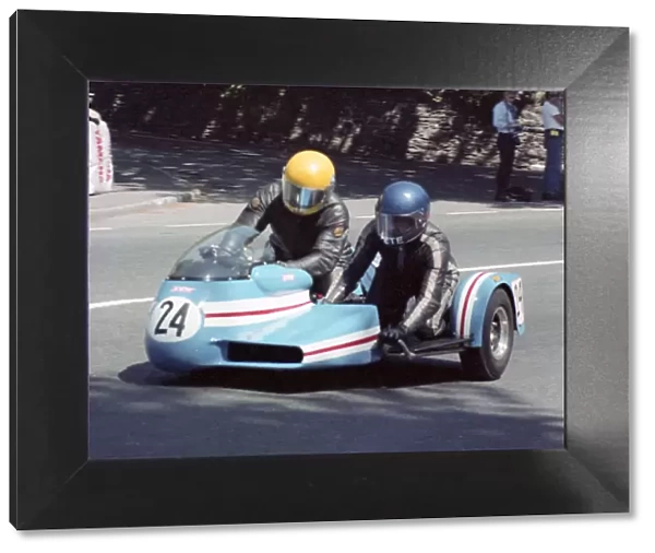 Barrie Moran & Peter Cropper (MB Konig) 1982 Sidecar TT