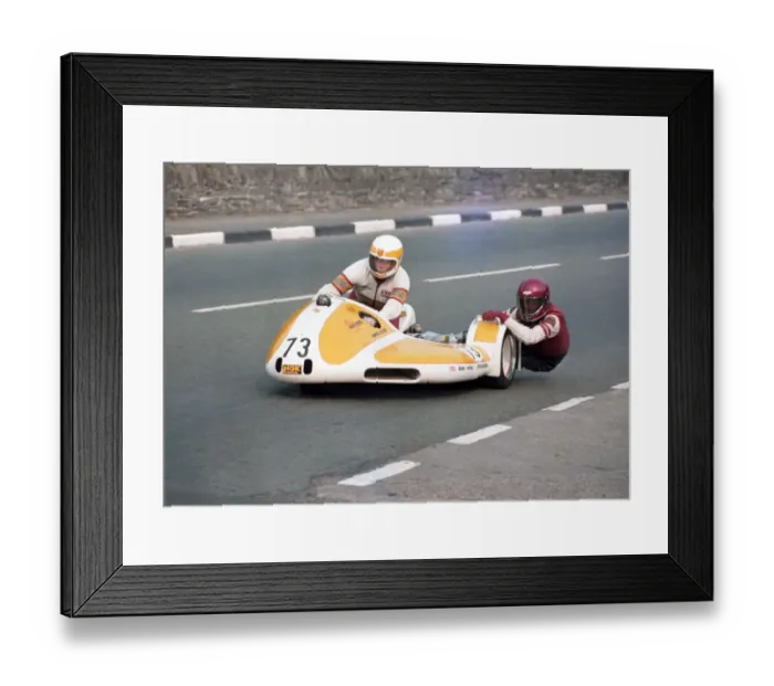 Framed Print : Derek Rumble & Ralph Knight (Rumble Suzuki) 1982 Sidecar TT Framed Print : Derek Rumble & Ralph Knight (Rumble Suzuki) 1982 Sidecar TT