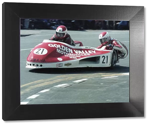 Derek Bayley & Bob Bryson (Yamaha) 1981 Sidecar TT