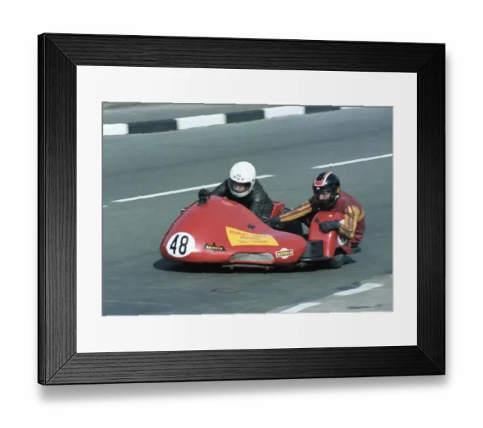 Framed Print : John Philips & Andy Cooper (Yamaha) 1981 Sidecar TT Framed Print : John Philips & Andy Cooper (Yamaha) 1981 Sidecar TT