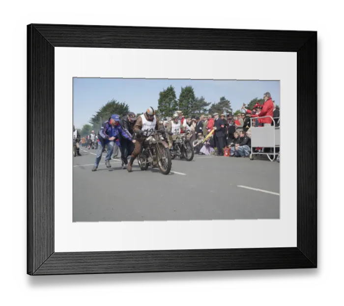 Framed Print : Peter Dawson (1911 Matchless), No. 12, 2007 Re-enactment Framed Print : Peter Dawson (1911 Matchless), No. 12, 2007 Re-enactment