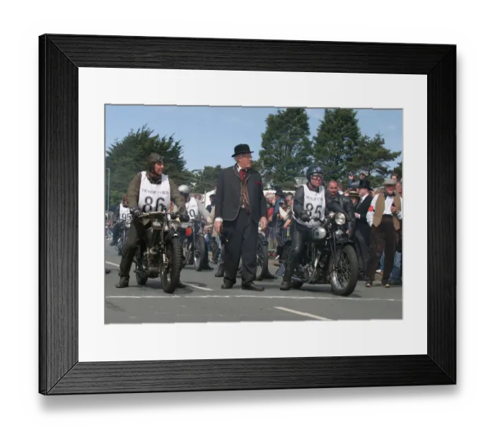 Framed Print : Nick Jefferies (Scott) No. 86 & Richard Rose (1935 FN), No. 85, 2007 Re-enactment Framed Print : Nick Jefferies (Scott) No. 86 & Richard Rose (1935 FN), No. 85, 2007 Re-enactment