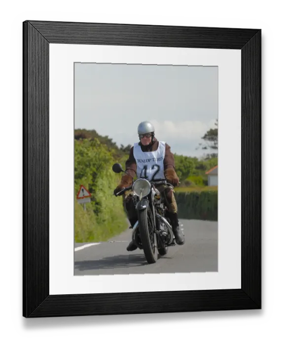 Framed Print : Eddie Corkill (1932 New Hudson), No. 42, 2007 Re-enactment Framed Print : Eddie Corkill (1932 New Hudson), No. 42, 2007 Re-enactment