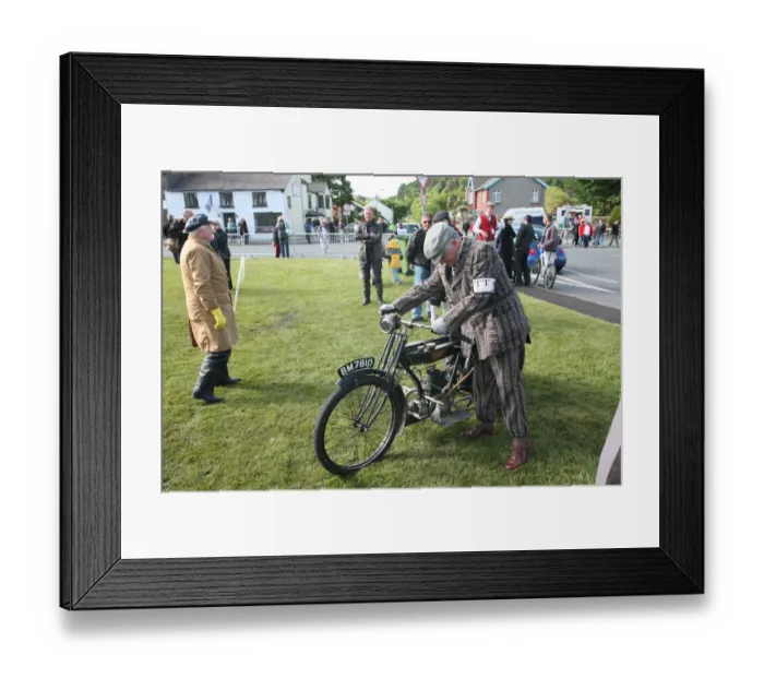 Framed Print : Job Grimshaw scrutineers Phil Newmans Tusroke, 2007 Re-enactment Framed Print : Job Grimshaw scrutineers Phil Newmans Tusroke, 2007 Re-enactment