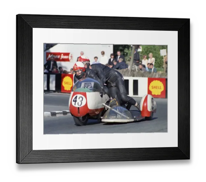Framed Print : Jean Claude Castella & Albert Castella (BMW) 1968 500 Sidecar TT Framed Print : Jean Claude Castella & Albert Castella (BMW) 1968 500 Sidecar TT