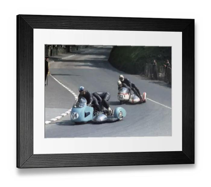 Framed Print : Cliff Munson & R Ashenden (Triumph) & Bill Copson & Framed Print : Cliff Munson & R Ashenden (Triumph) & Bill Copson &
