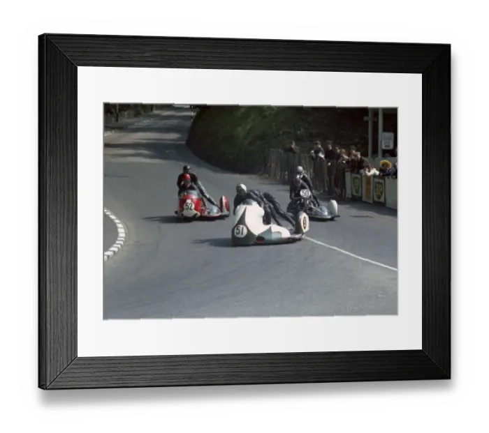 Framed Print : Mick Wortley & B Boyer (Triumph) & Fred Ellis & Framed Print : Mick Wortley & B Boyer (Triumph) & Fred Ellis &