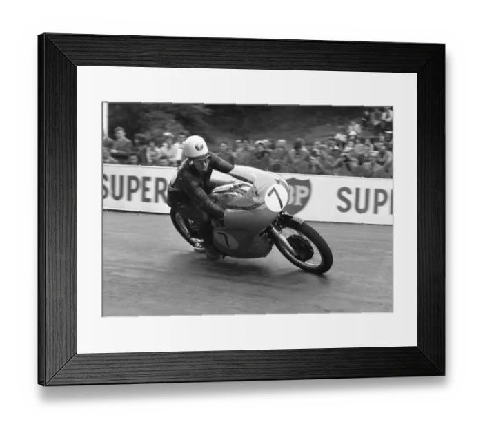 Framed Print : Alistair King (Norton) 1961 Senior TT Framed Print : Alistair King (Norton) 1961 Senior TT