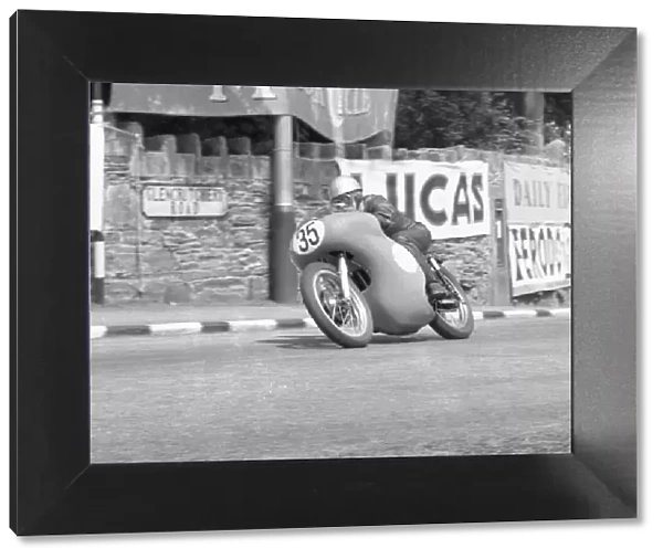 Bob Rowe (Norton) 1961 Junior TT