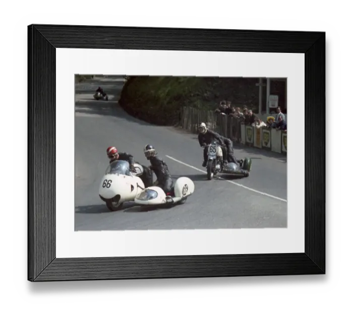 Framed Print : Terry Layton Fred Chambers (Norton / BSA) Peter Gerrish Framed Print : Terry Layton Fred Chambers (Norton / BSA) Peter Gerrish