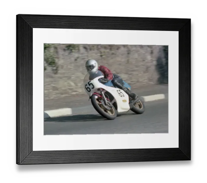 Framed Print : Trevor Parker (Suzuki) 1982 Senior Manx Grand Prix