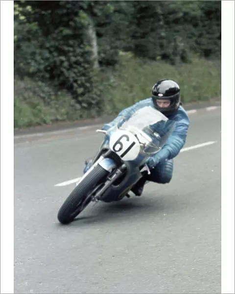 Chris Harris (Yamaha) 1980 Senior Manx Grand Prix