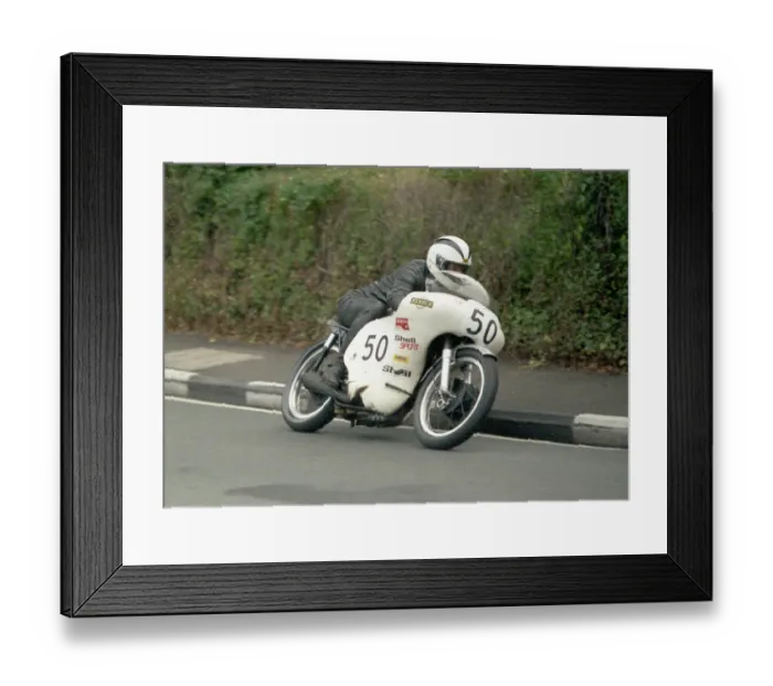 Framed Print : Alan Lawton (Norton) 1987 Classic Manx Grand Prix Framed Print : Alan Lawton (Norton) 1987 Classic Manx Grand Prix