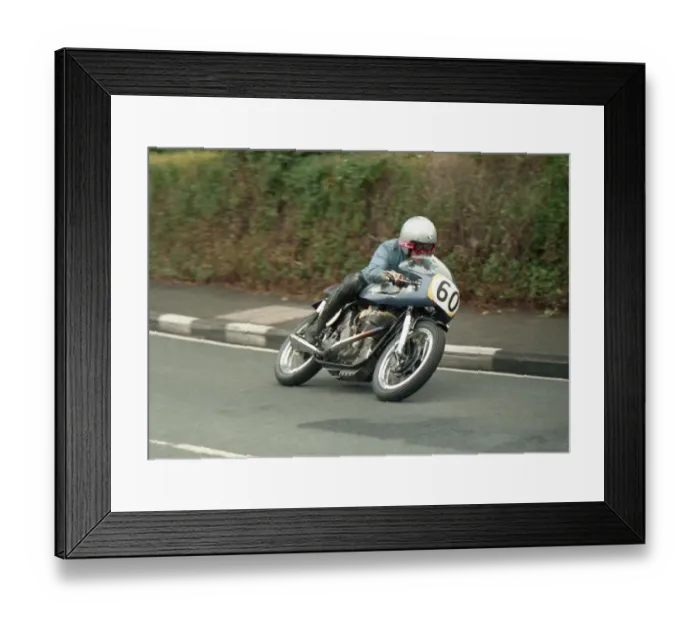 Framed Print : Walter Dawson (Norton) 1987 Classic Manx Grand Prix Framed Print : Walter Dawson (Norton) 1987 Classic Manx Grand Prix